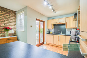 Photo 33- click for photo gallery